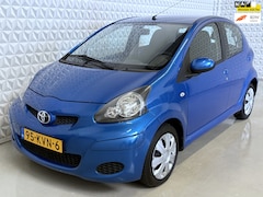 Toyota Aygo - 1.0-12V Comfort AIRCO 2e-EIGENAAR / 213.000km (2010)