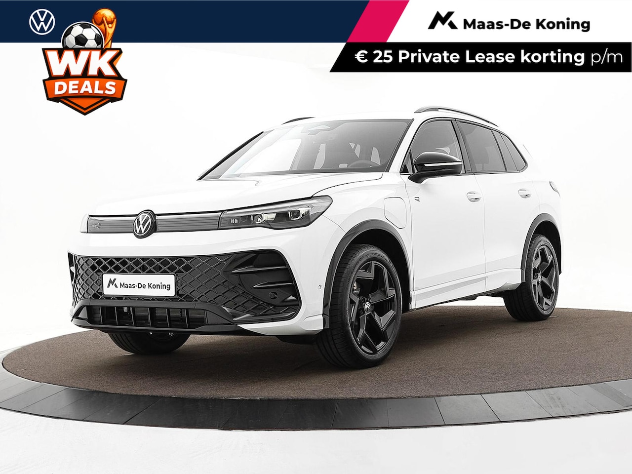 Volkswagen Tiguan - R-Line 1.5 eHybrid 204 PK 6 versn. DSG · Voorstoelen verwarmbaar · Sfeerverlichting · - AutoWereld.nl
