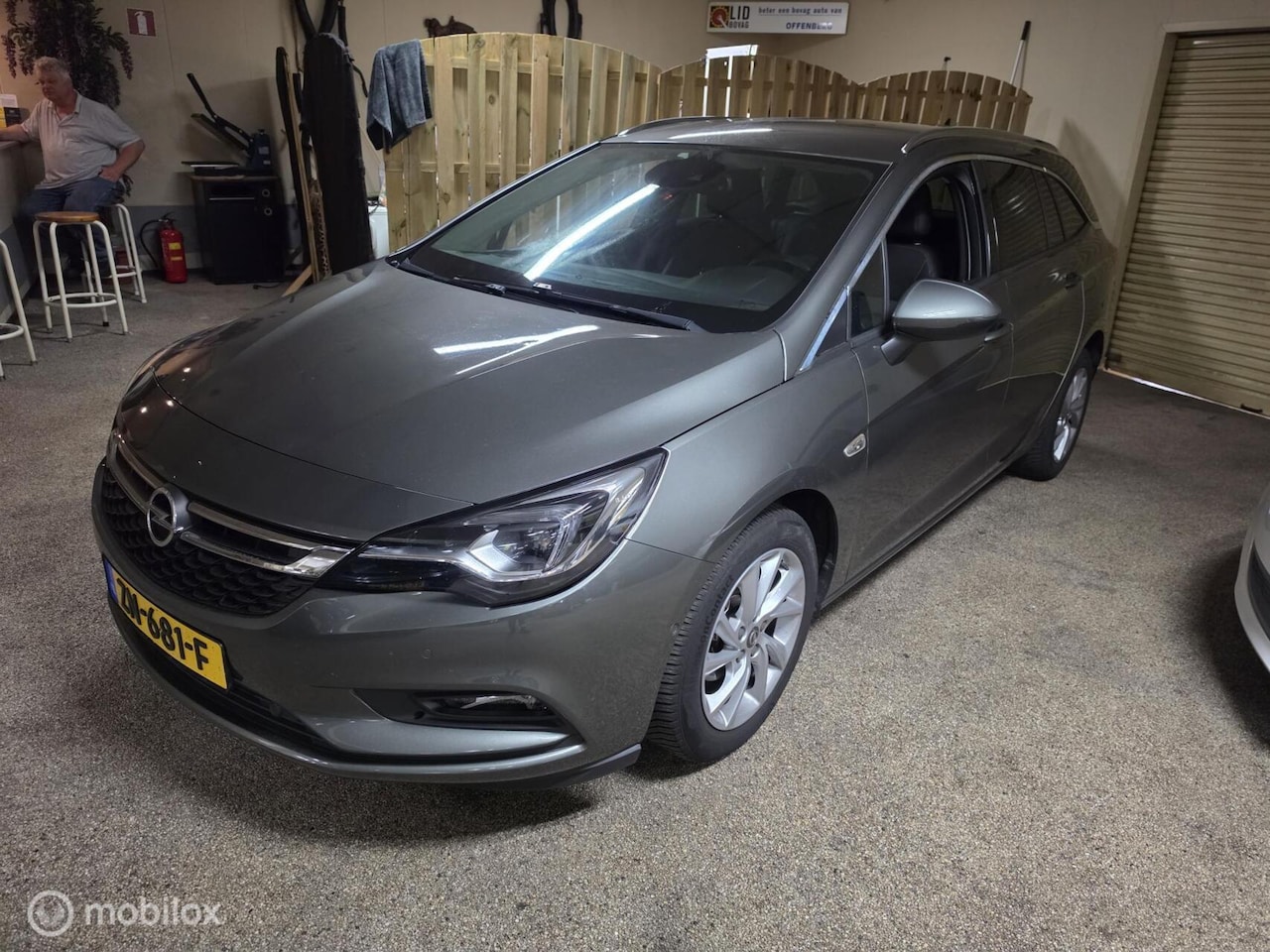 Opel Astra Sports Tourer - 1.0 Turbo Innovation - AutoWereld.nl