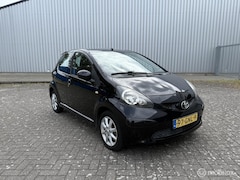 Toyota Aygo - 1.0-12V +