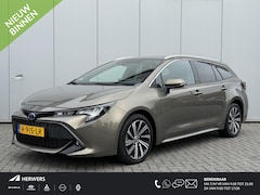 Toyota Corolla Touring Sports - 1.8 Hybrid Dynamic / Navigatie / All season banden / Stoelverwarming /