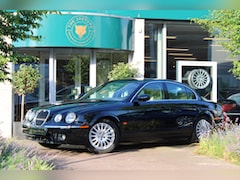Jaguar S-type - 2.5 V6 Midnight