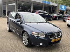 Volvo V50 - 2.5 T5 260pk Business Pro Edition Leder RTI