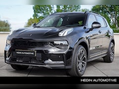 Lynk & Co 01 - 1.5 Core | Pilot assist | Parkeercamera | Stoelverwarming