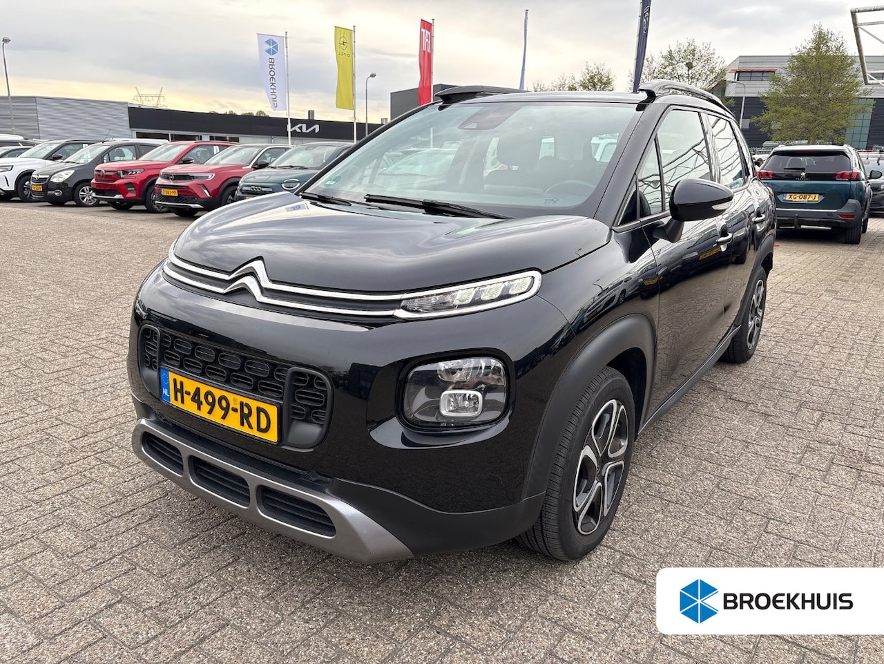 Citroën C3 Aircross - 1.2 PureTech S&S Feel | Navi By App | Cruise Control | Airco | Parkeersensoren | Apple Car - AutoWereld.nl