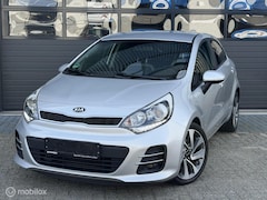 Kia Rio - 1.4 CVVT ExecutiveLine | Vol optie | stoel en stuurve