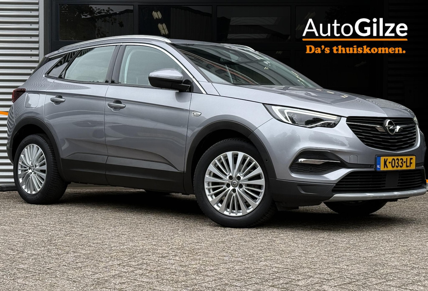 Opel Grandland X - 1.2 Turbo Innovation l Navigatie l Trekhaak - AutoWereld.nl