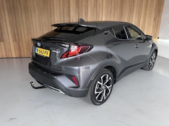 Toyota C-HR - 2.0 Hybrid Dynamic Trekhaak | Camera | Stoelverwarming