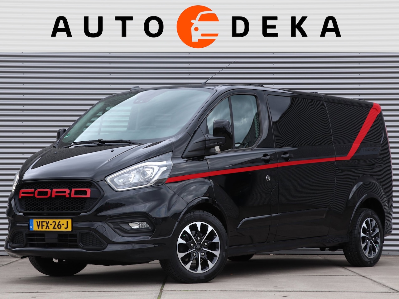Ford Transit Custom - 290 2.0 TDCI 185pk L2H1 Sport DC 5 PERS. *Dealeronderh.* - AutoWereld.nl
