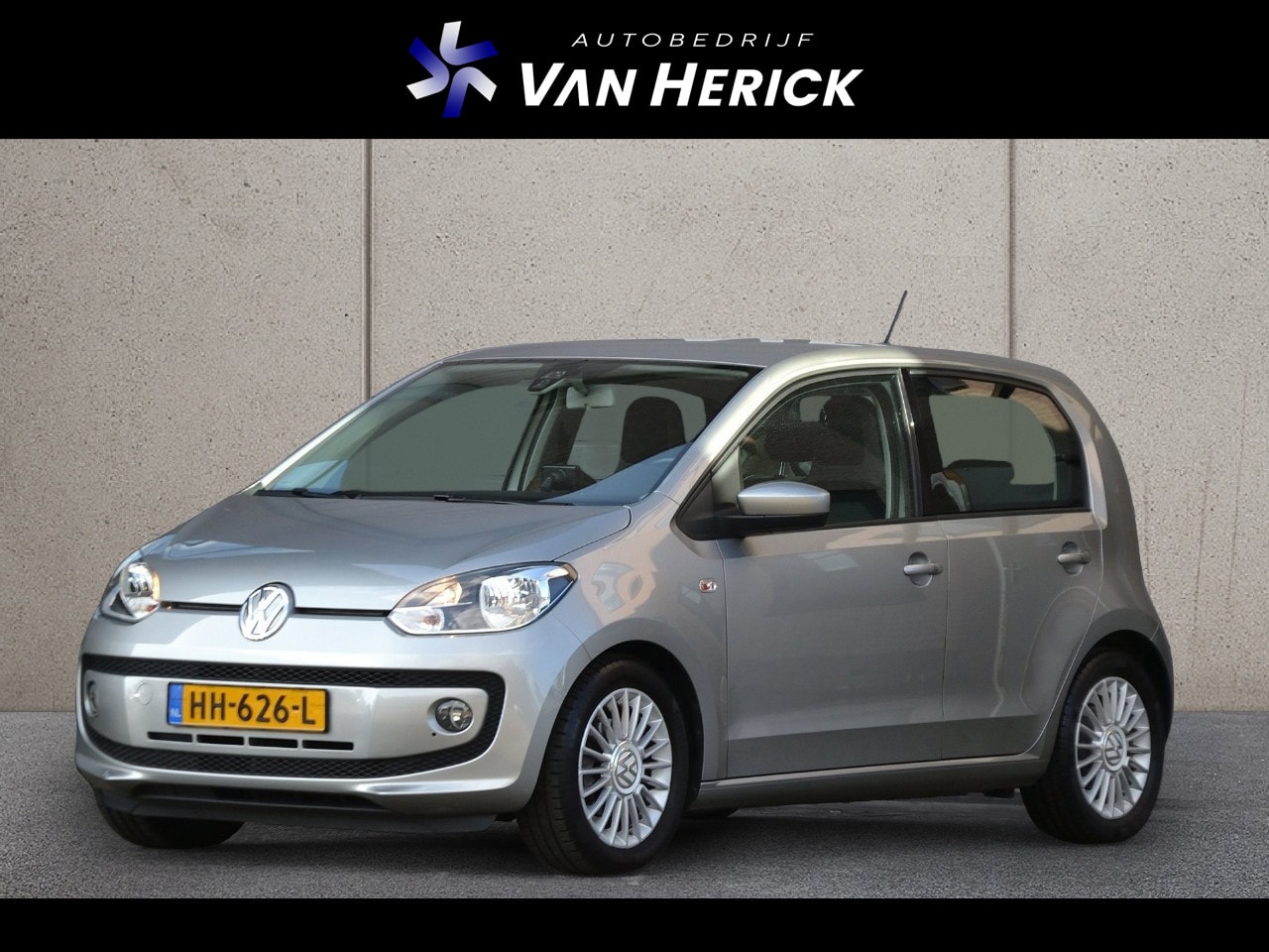 Volkswagen Up! - 1.0 high up! BlueMotion | Airco | Cruise Control | Parkeersensoren - AutoWereld.nl