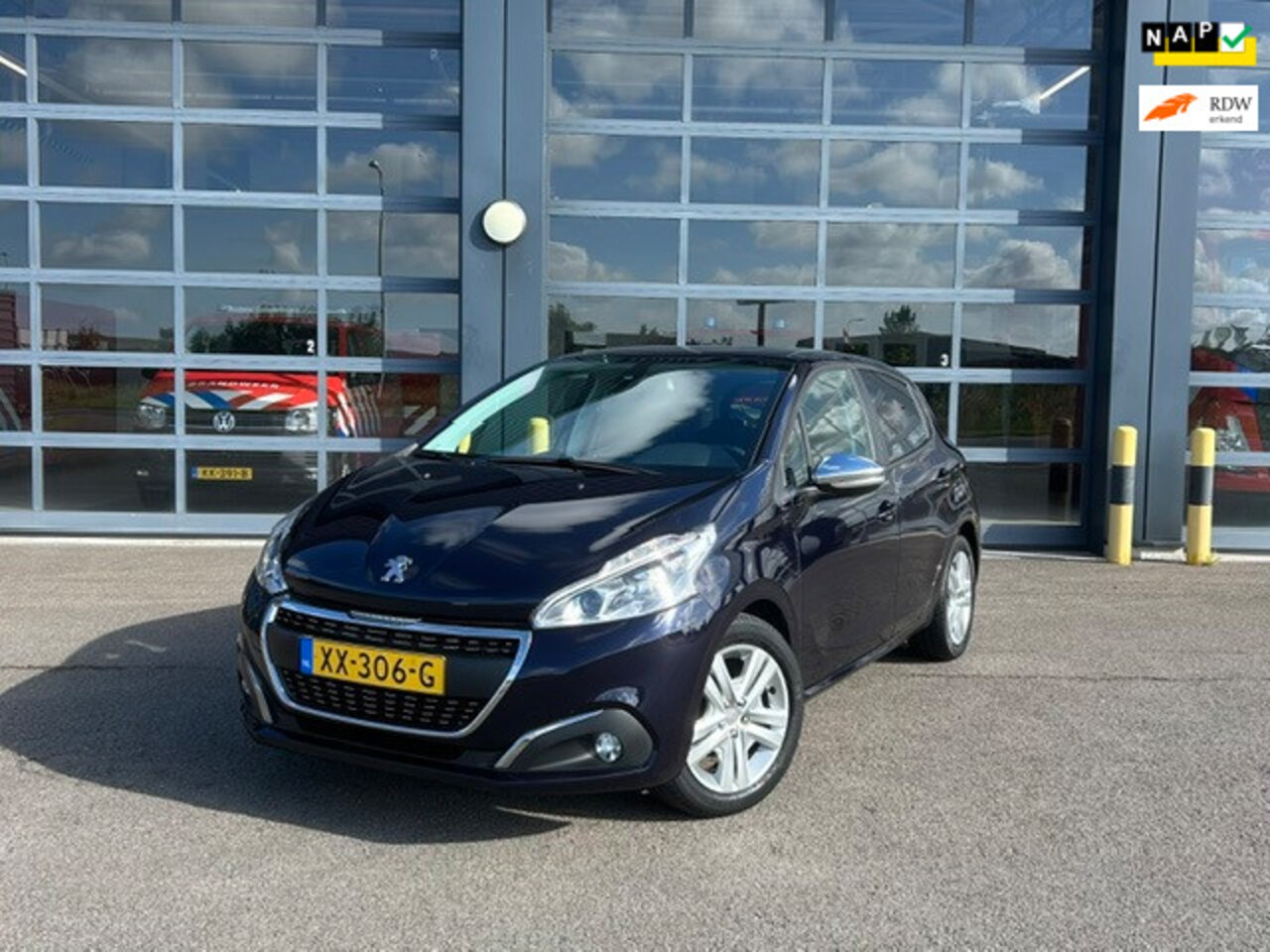 Peugeot 208 - 1.2 PureTech Signature 1.2 PureTech Signature - AutoWereld.nl