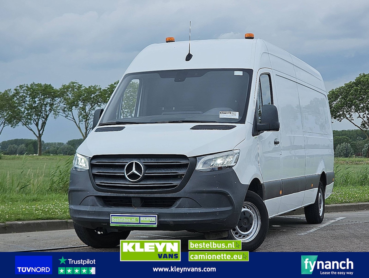 Mercedes-Benz Sprinter - 314 L3H2 Mbux 3.5T-Trekh - AutoWereld.nl