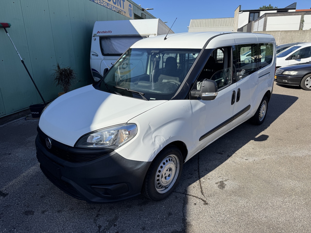 Fiat Doblò Cargo - 1.3 MJ L2 H1 Maxi 118.981km turbo kapot - AutoWereld.nl
