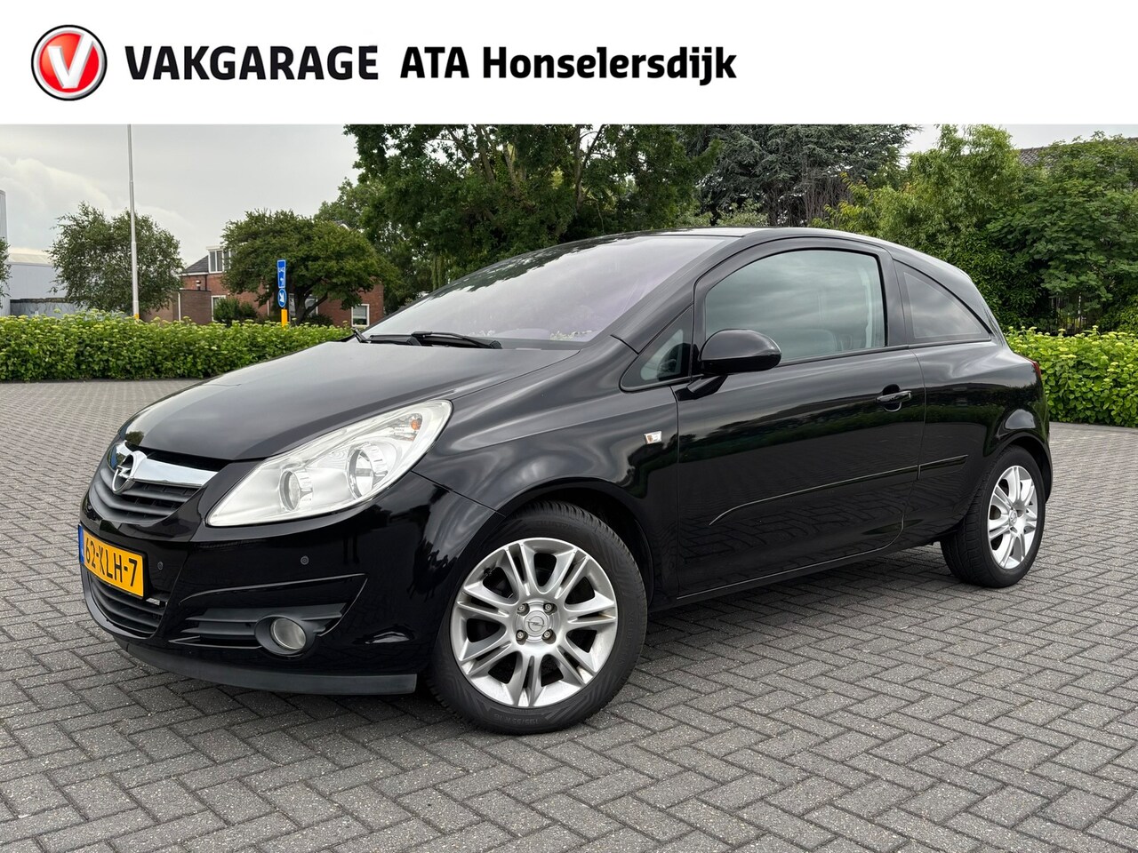 Opel Corsa - 1.4-16V Cosmo | Automaat | Cruise control | Climate control | - AutoWereld.nl
