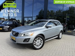 Volvo XC60 - 2.4 D5 AWD Momentum|DVD|Stoelverwarming|Trekhaak