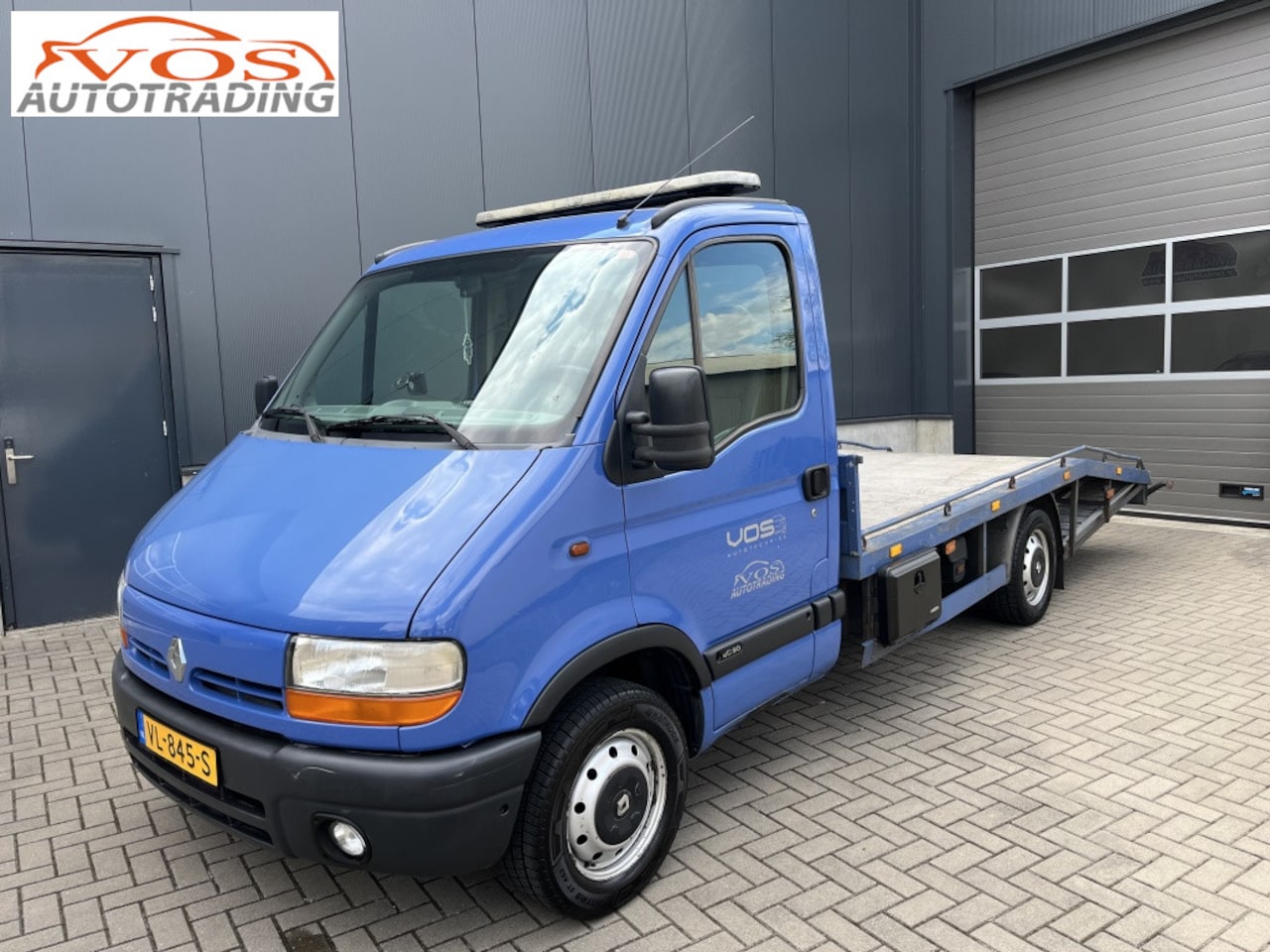 Renault Master - T35 2.2dCi Oprijwagen - AutoWereld.nl