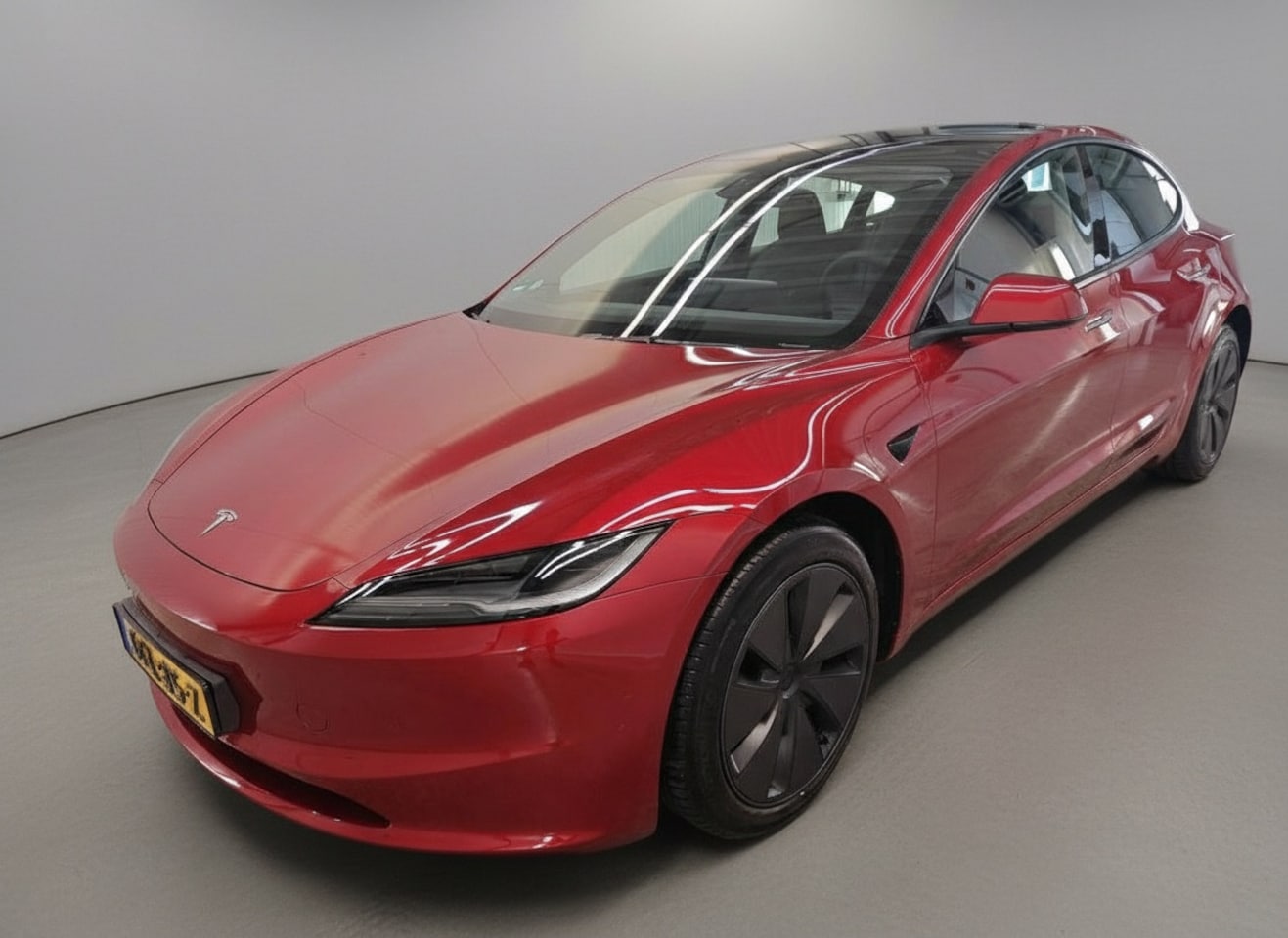 Tesla Model 3 - Premium Long Range AWD 78 kWh / Nieuw Model / BTW / Autopilot / Pano / - AutoWereld.nl