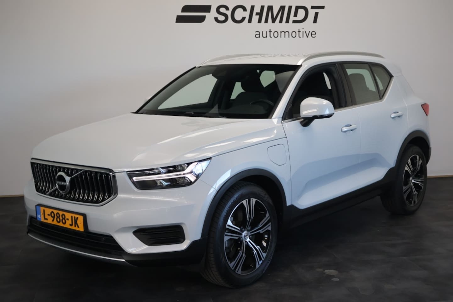 Volvo XC40 - 1.5 T4 Recharge Inscription Expression | Trekhaak | Carplay - AutoWereld.nl