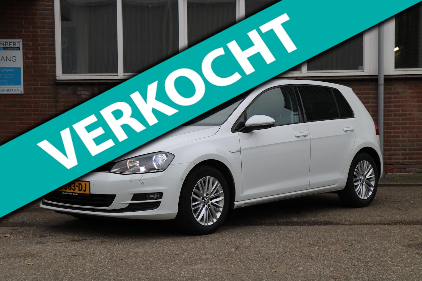 Volkswagen Golf - 1.4 TSI 150PK ACT Business Edition / multi stuur / Navi / Stoelverwarming - AutoWereld.nl