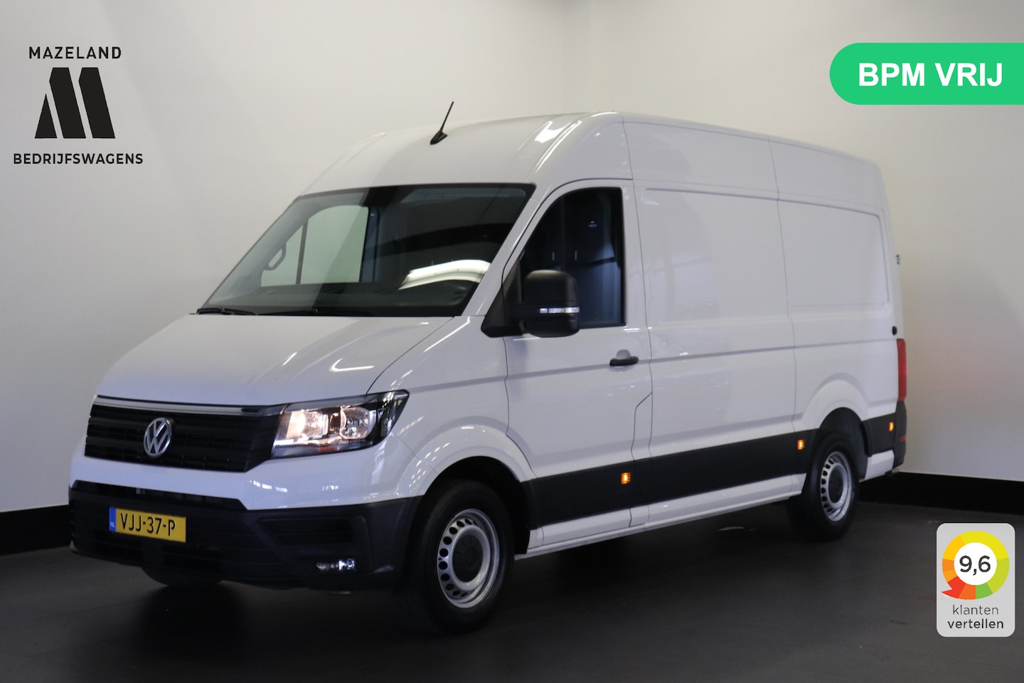 Volkswagen Crafter - 2.0 TDI 140PK L3H3 EURO 6 - Airco - Navi - Cruise - € 17.900,-  Excl. - AutoWereld.nl