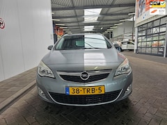 Opel Astra Sports Tourer - 1.4 Turbo Cosmo