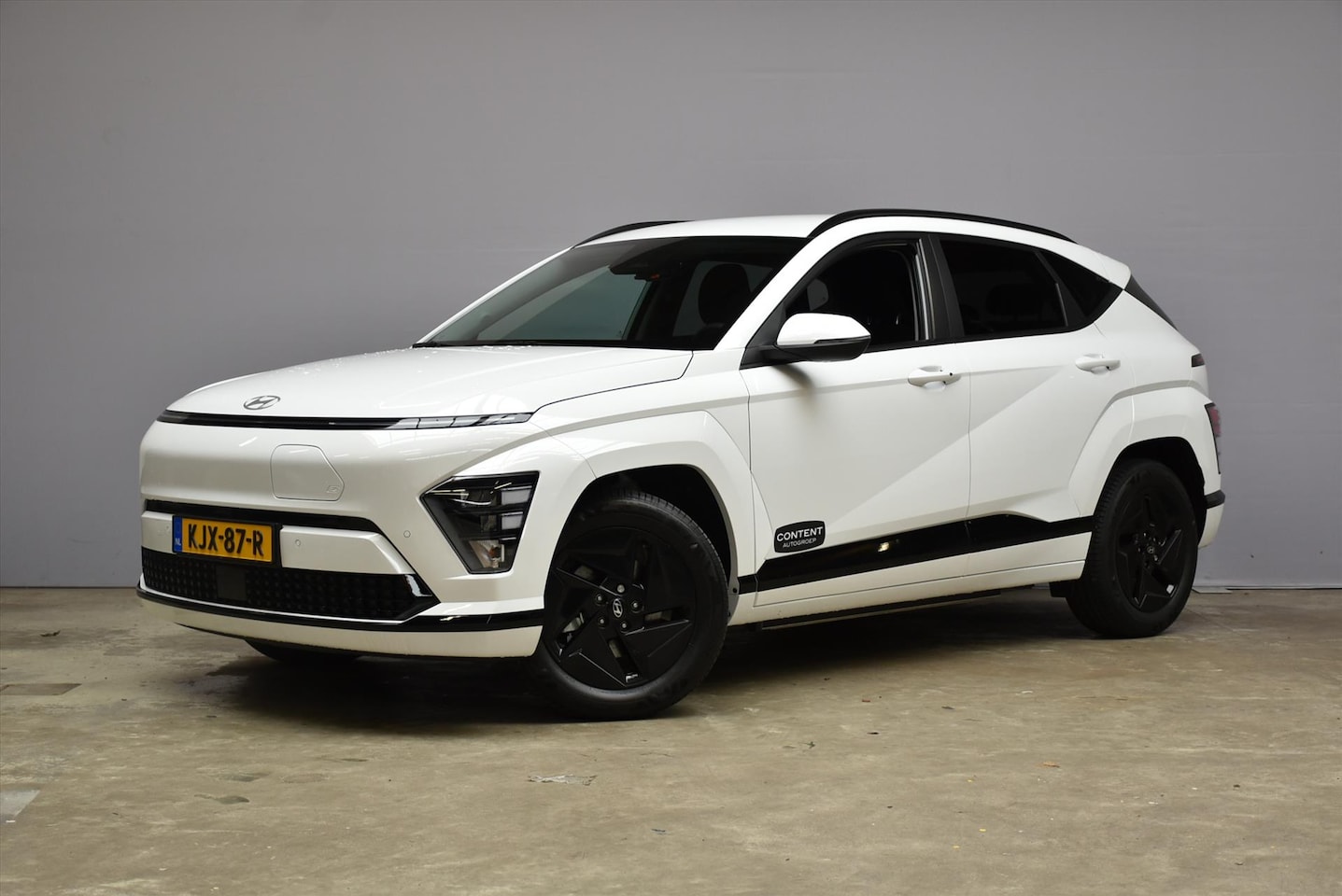 Hyundai Kona - 48,6 kWh Pure Edition I Demo voordeel - AutoWereld.nl