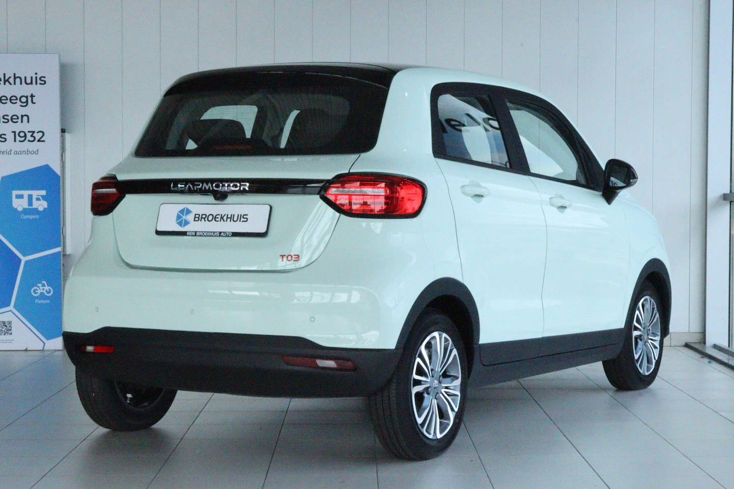 Leapmotor T03 - Design 37.3 kWh | €2500,- korting !! | Achteruitrijcamera | Cruise control adaptief | Elec - AutoWereld.nl