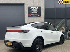 Tesla Model Y - Juniper Long Range RWD