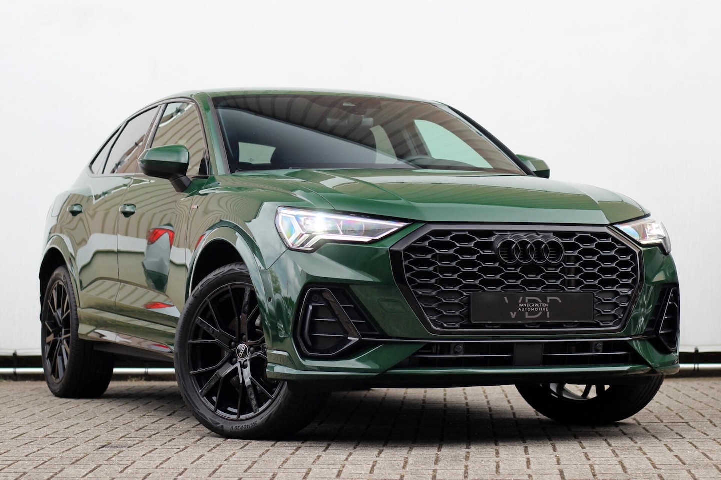Audi Q3 Sportback - 45 TFSIe | Exclusive | 2 x S-line | Memory - AutoWereld.nl