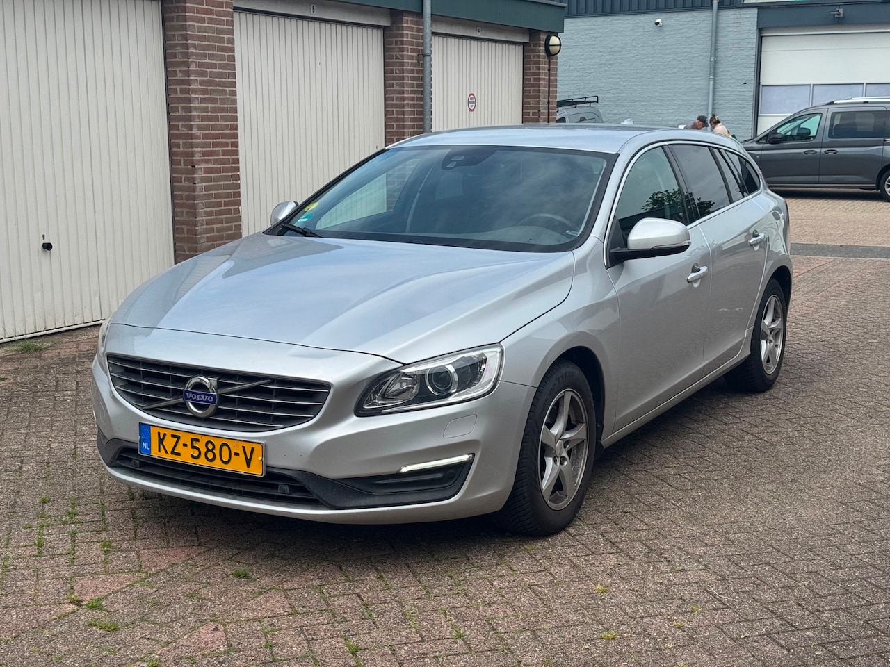 Volvo V60 - 2.0 D3 Nordic 2.0 D3 Nordic+ - AutoWereld.nl