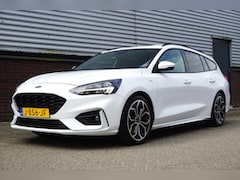 Ford Focus Wagon - 1.0 EcoB. ST Line Business/B&O/18INCH/Winterpack/ LED Koplampen
