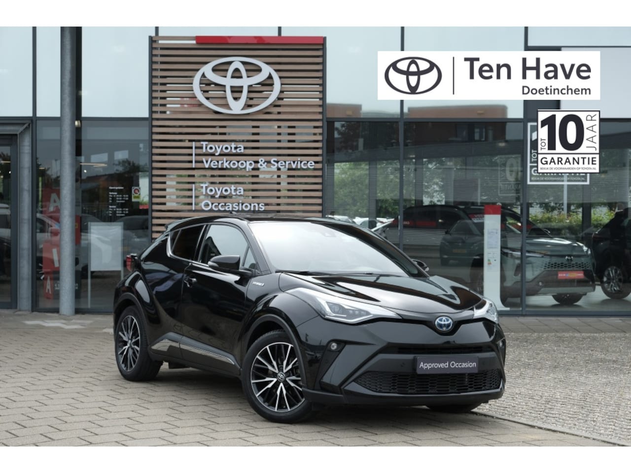 Toyota C-HR - 2.0 Hybrid Executive Automaat | Adaptive Cruise Control | Smart - AutoWereld.nl