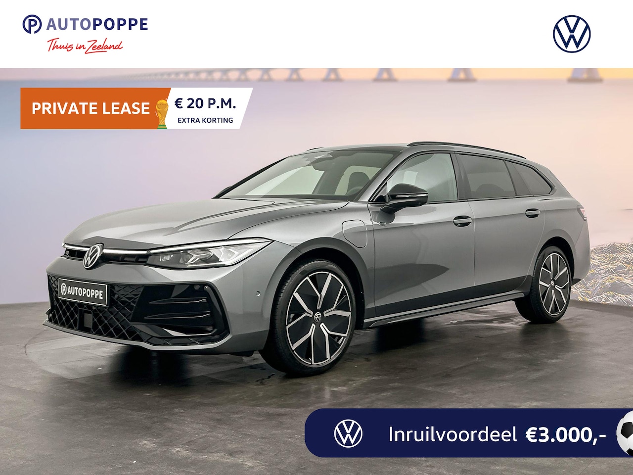 Volkswagen Passat Variant - R-Line Edition Plug in Hybride 204 pk Black Style Plus Pakket - AutoWereld.nl