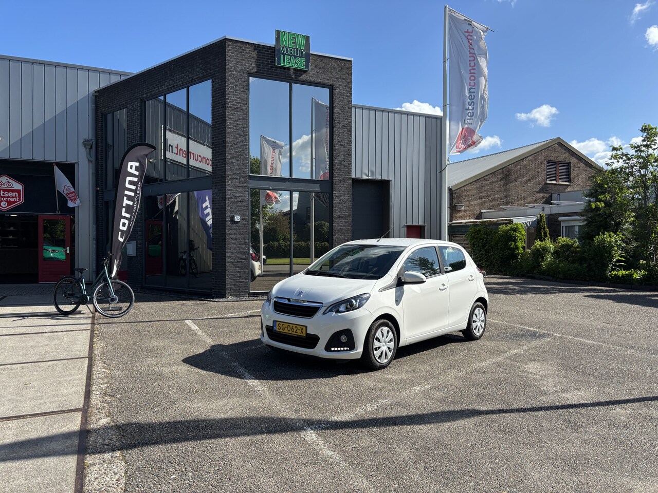 Peugeot 108 - 1.0 e-VTi Active incl. Airco en Premium Pakket - AutoWereld.nl