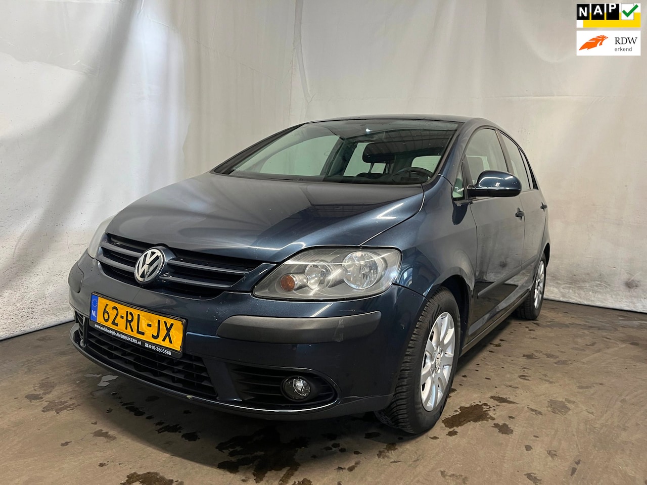 Volkswagen Golf Plus - 1.6 FSI Comfortline - Schade - AutoWereld.nl