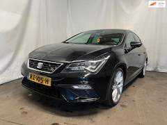 SEAT Leon - 1.8 TSI FR Business Intense - Achter Schade