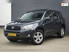 Toyota RAV4 - 2.0 VVTi Executive, Leder, Trekhaak, Dakje, NAP