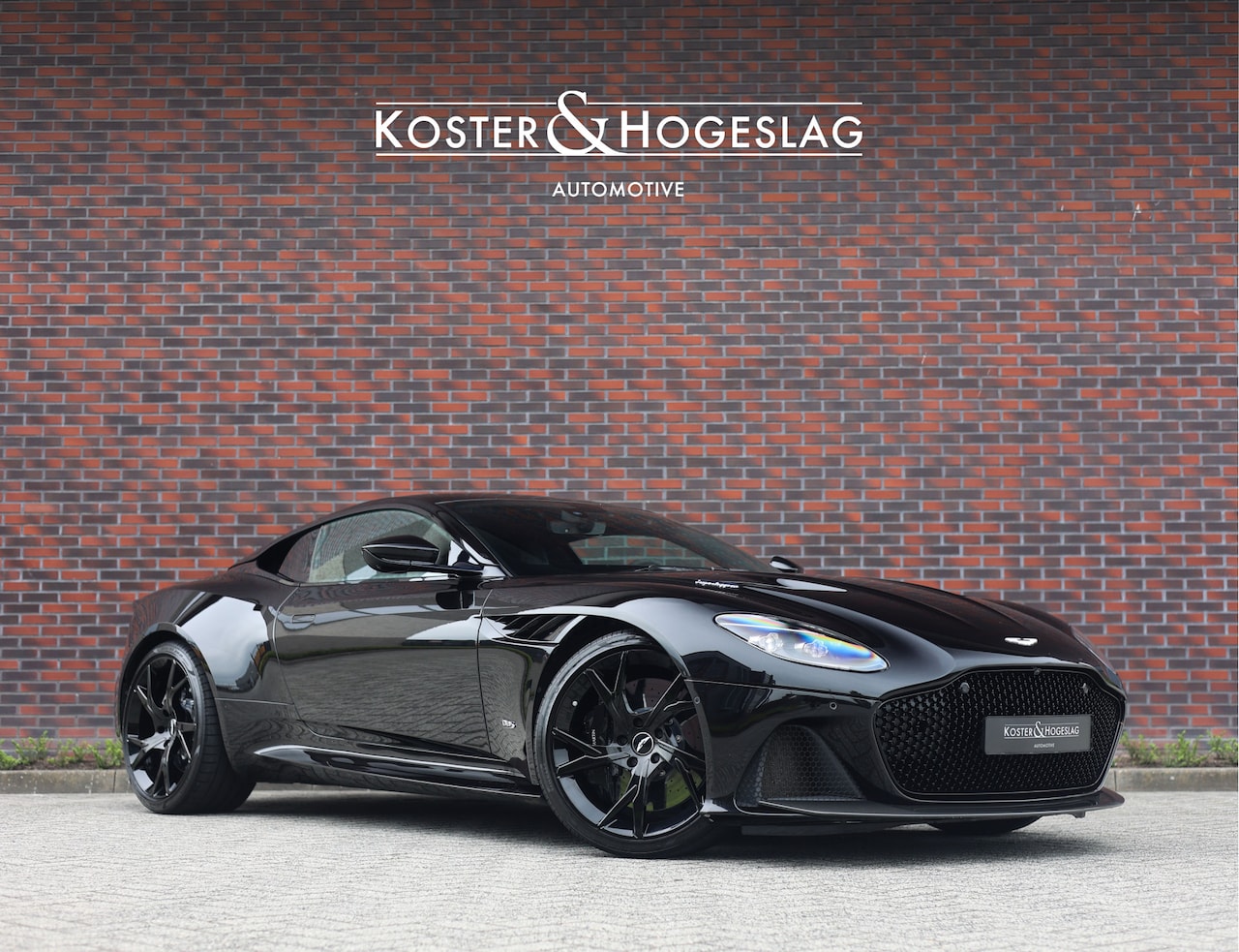 Aston Martin DBS - 5.2 V12 Superleggera 5.2 V12 Superleggera - AutoWereld.nl