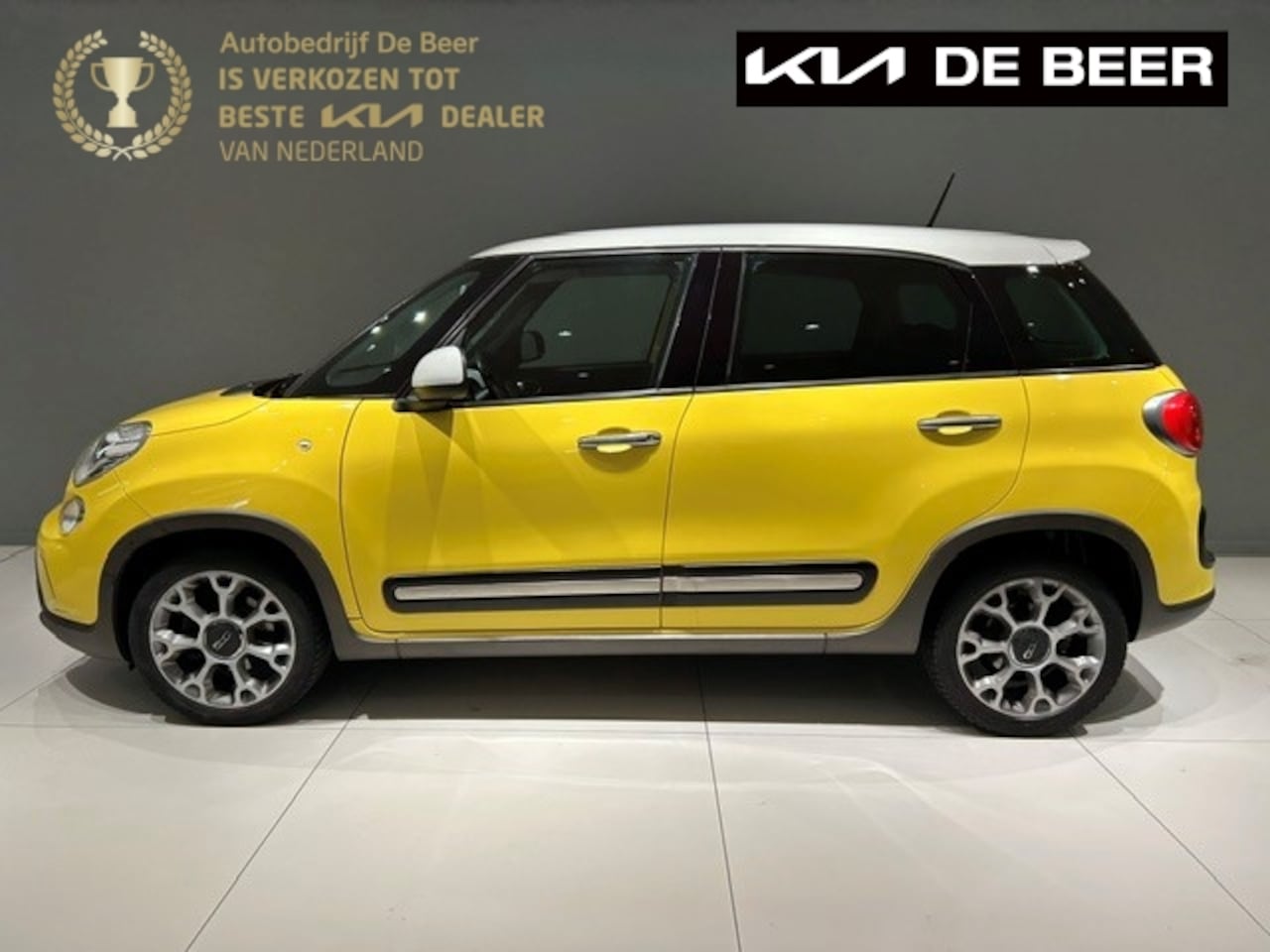 Fiat 500 L - TwinAir Turbo Eco 105pk Trekking - AutoWereld.nl