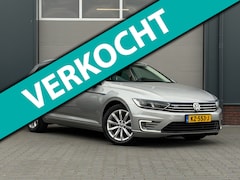 Volkswagen Passat Variant - 1.4 TSI/218pk GTE Connected Series Plus|NAP|Pano|Dealer|Trekhaak|V-cockpit|Camera|Stoelver