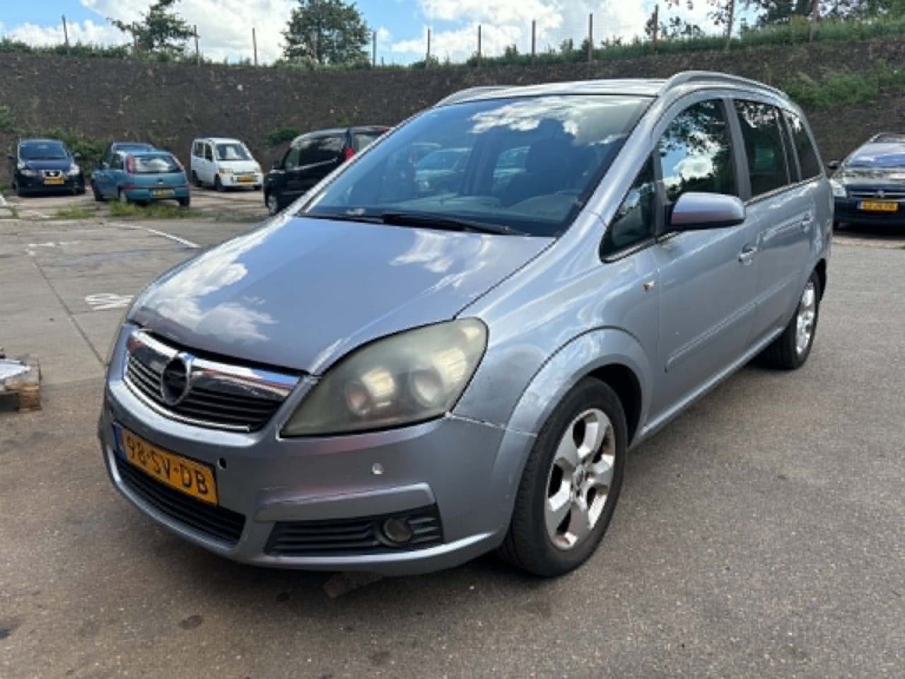 Opel Zafira - 1.8 Cosmo 1.8 Cosmo - AutoWereld.nl
