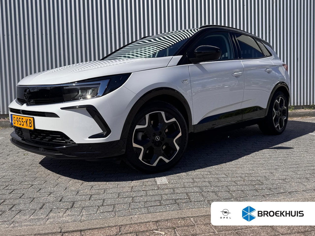 Opel Grandland - 1.6 Turbo Plug-In Hybrid | Trekhaak | Adaptive Cruise Control | Navigatie | Apple Carplay - AutoWereld.nl
