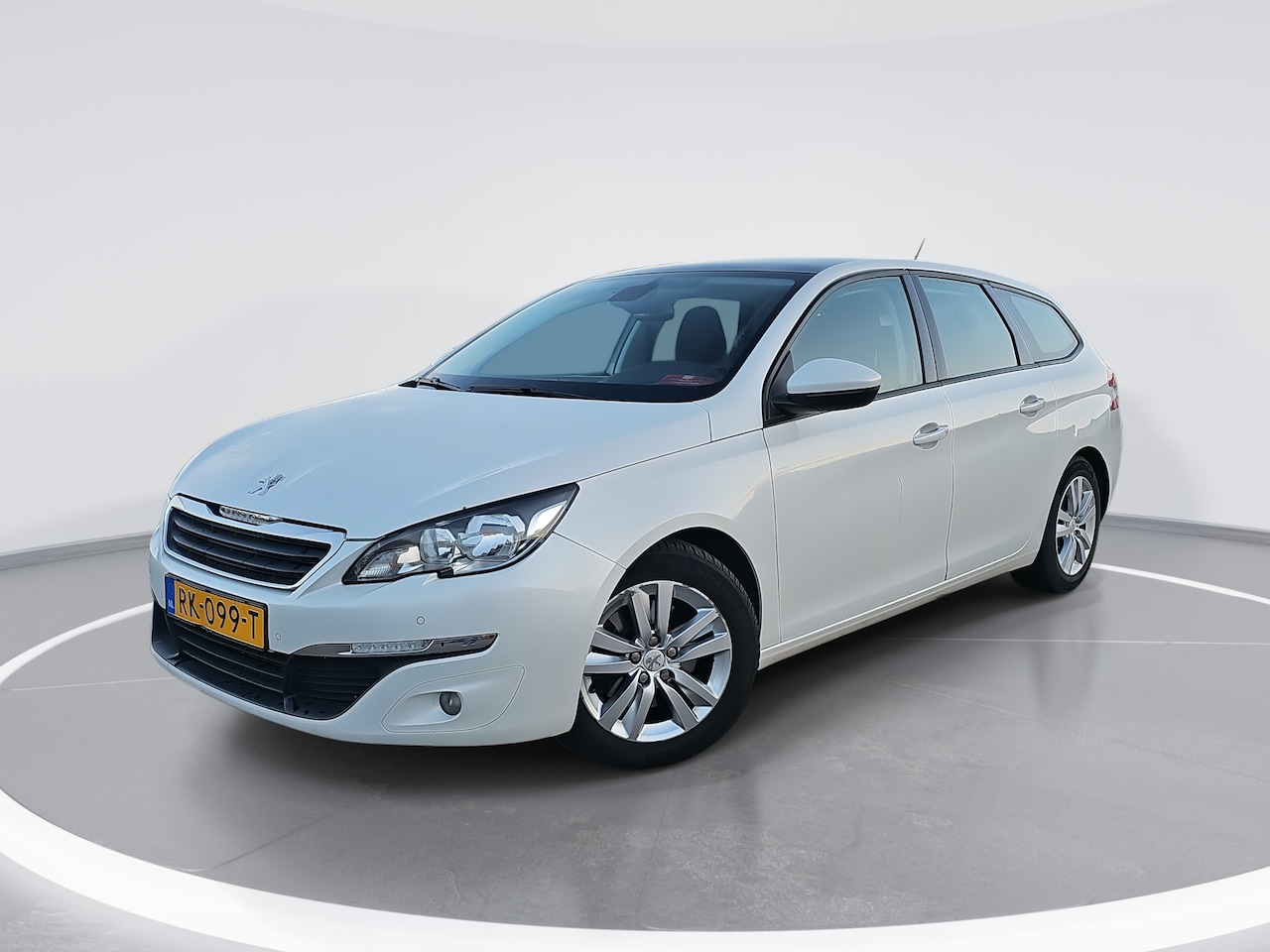 Peugeot 308 SW - 2.0 BlueHDI Blue Lease Executive |EXPORT-ONLY| 11847 / 4250 - AutoWereld.nl