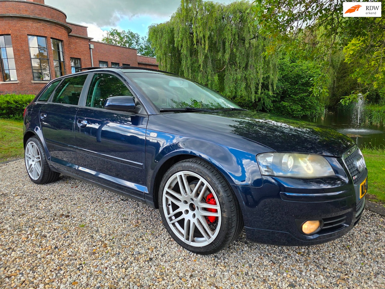 Audi A3 Sportback - 2.0 FSI 5-deurs XENON/panorama/AIRCO - AutoWereld.nl