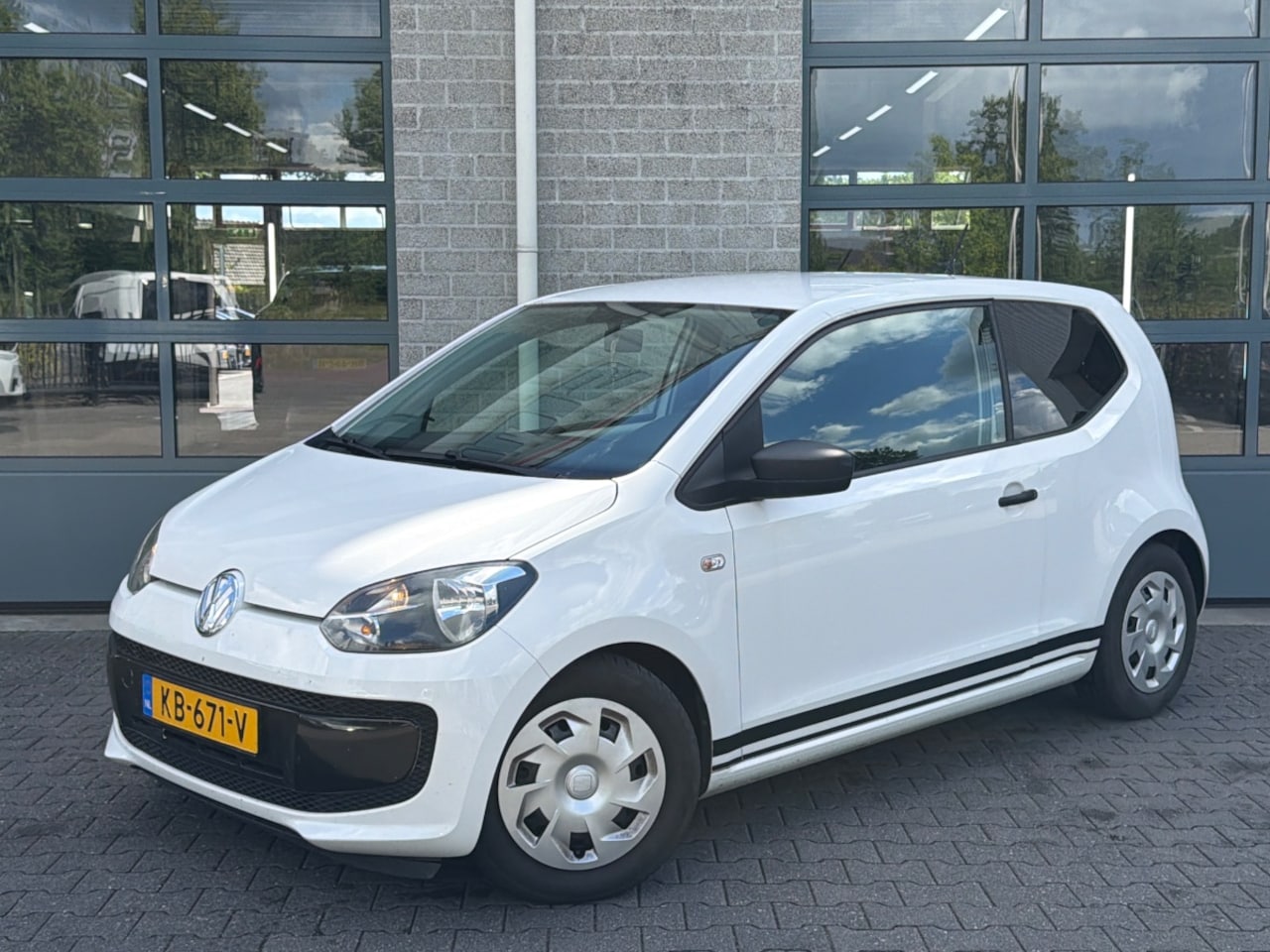 Volkswagen Up! - 1.0 take up! BlueMotion|5 DEURS| - AutoWereld.nl