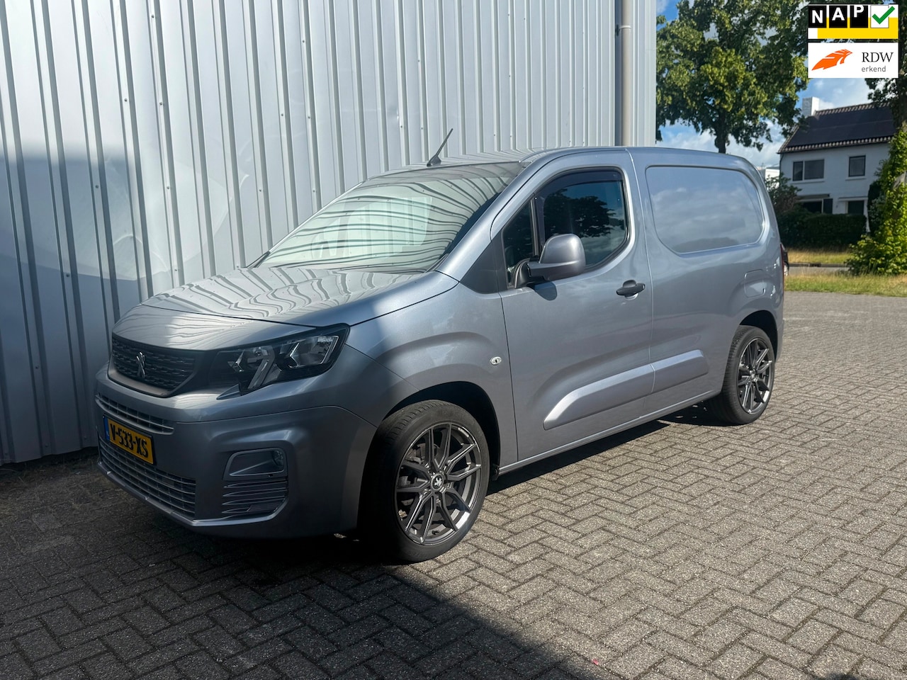 Peugeot Partner - 1.6 BlueHDI Premium / 2019 - AutoWereld.nl