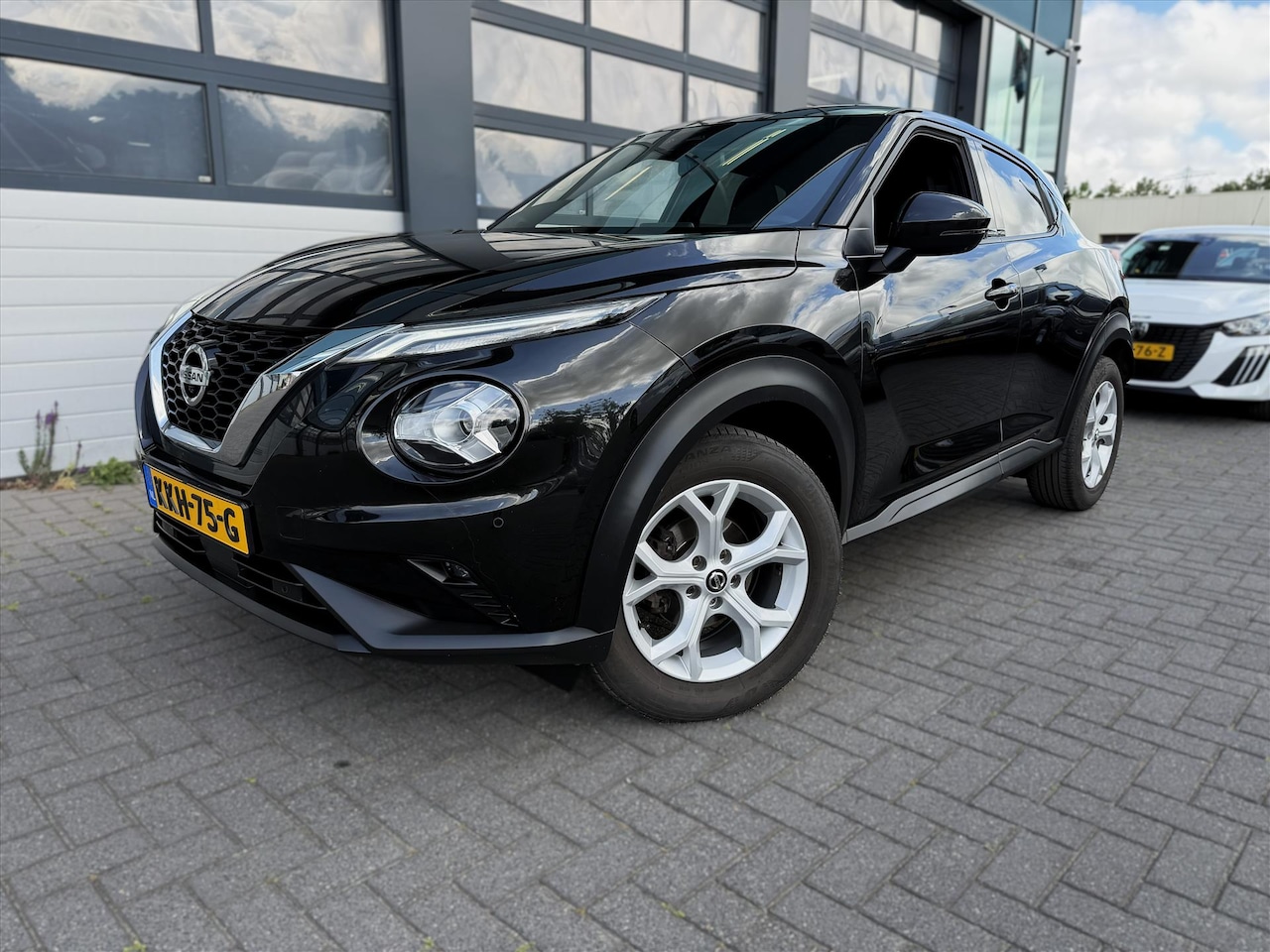 Nissan Juke - 1.0 DIG-T 117pk, Carplay, Camera, Stoelverwarming - AutoWereld.nl