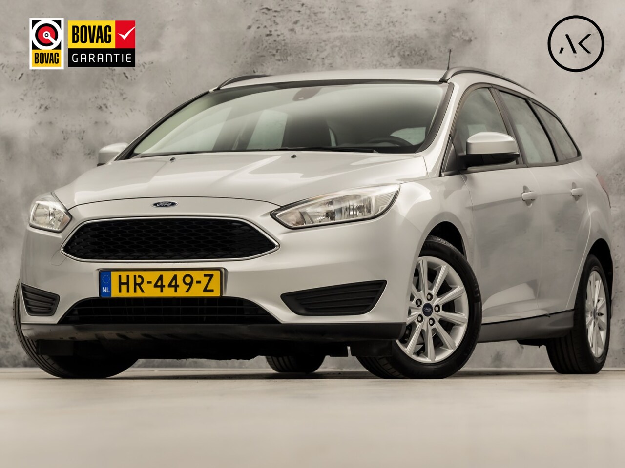 Ford Focus Wagon - 1.0 Sport (APPLE CARPLAY, NAVIGATIE, CAMERA, SPORTSTOELEN, LM VELGEN, CRUISE, NIEUWE APK, - AutoWereld.nl
