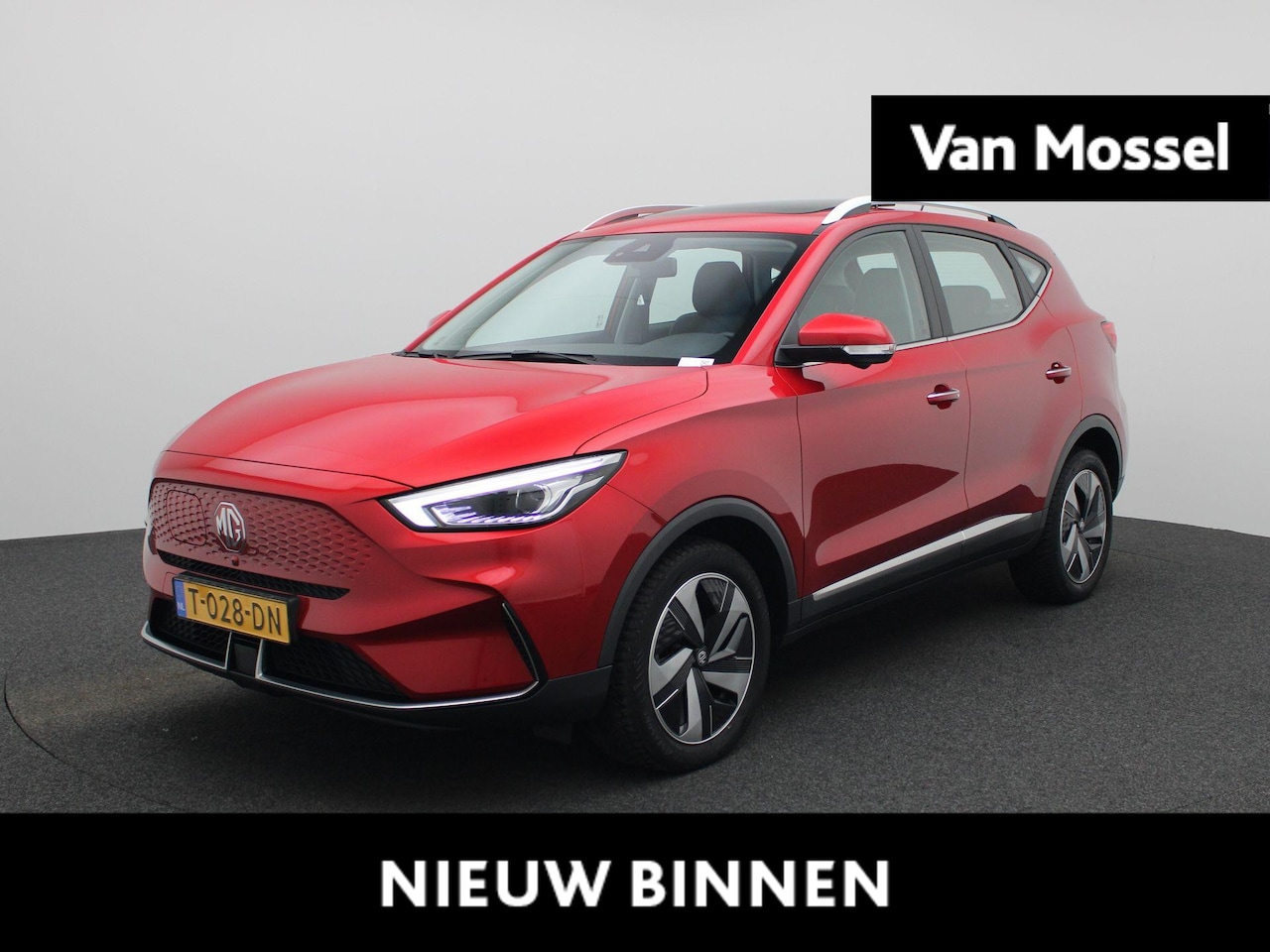 MG ZS - EV Long Range Luxury 70 kWh | 1e-EIG. | WLTP 440 KM | elektrisch glazen panorama-dak | 17 - AutoWereld.nl