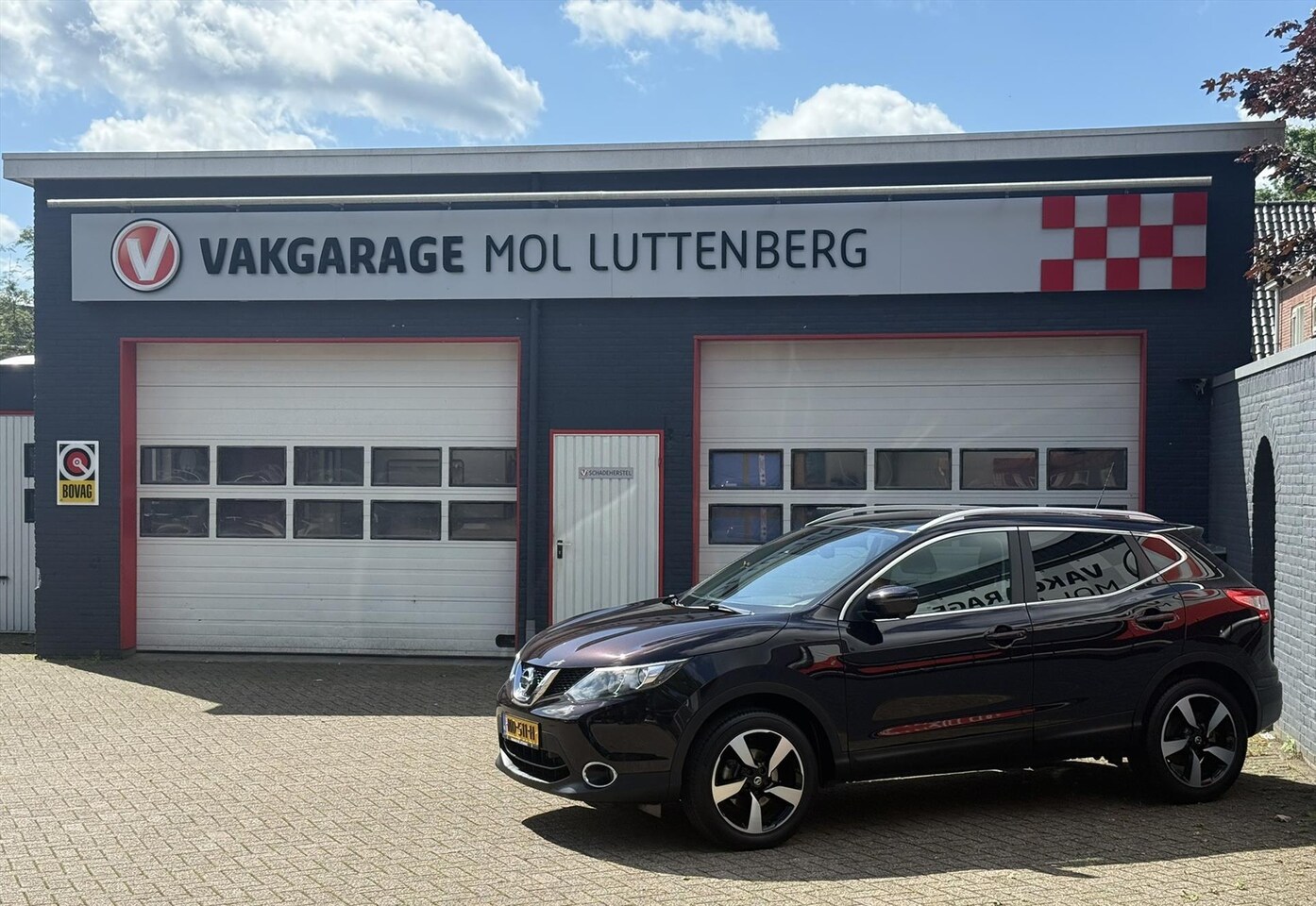 Nissan Qashqai - 1.2 115pk DIG-T N-Vision, PANORAMADAK, CRUISE CONTROL 360CAMERA - AutoWereld.nl